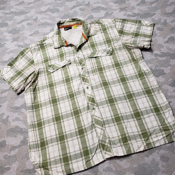 Cabela's Shirt Mens XL Green Plaid Pockets Short Sleeve‎ Button-Up - Picture 2 of 11